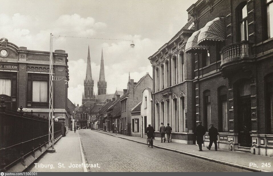 St Josephstraat Links Het Ketelhuis Van De Fabriek Van Den Bergh