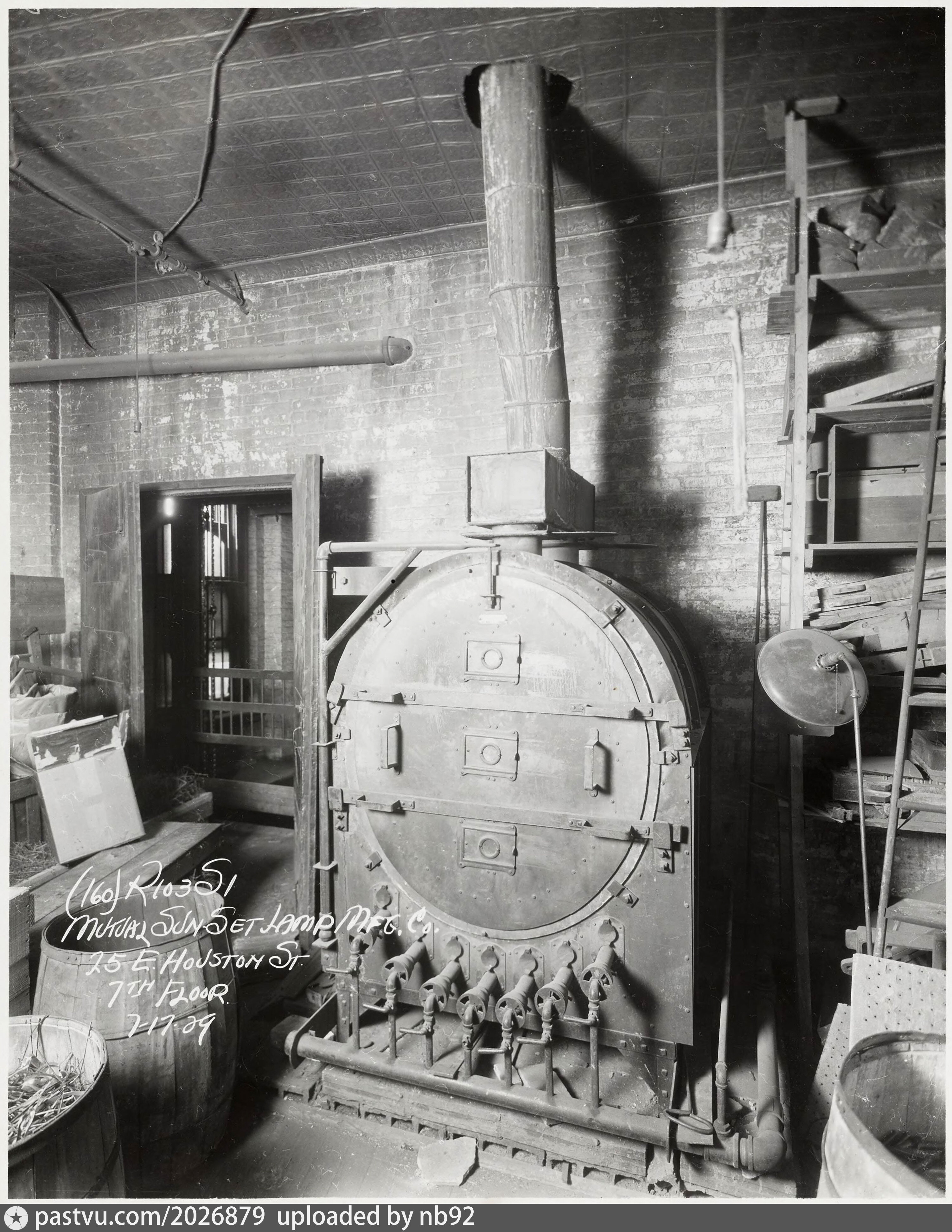 Mutual SunSet Lamp Mfg. Co., 25 East Houston Street, 7th floor