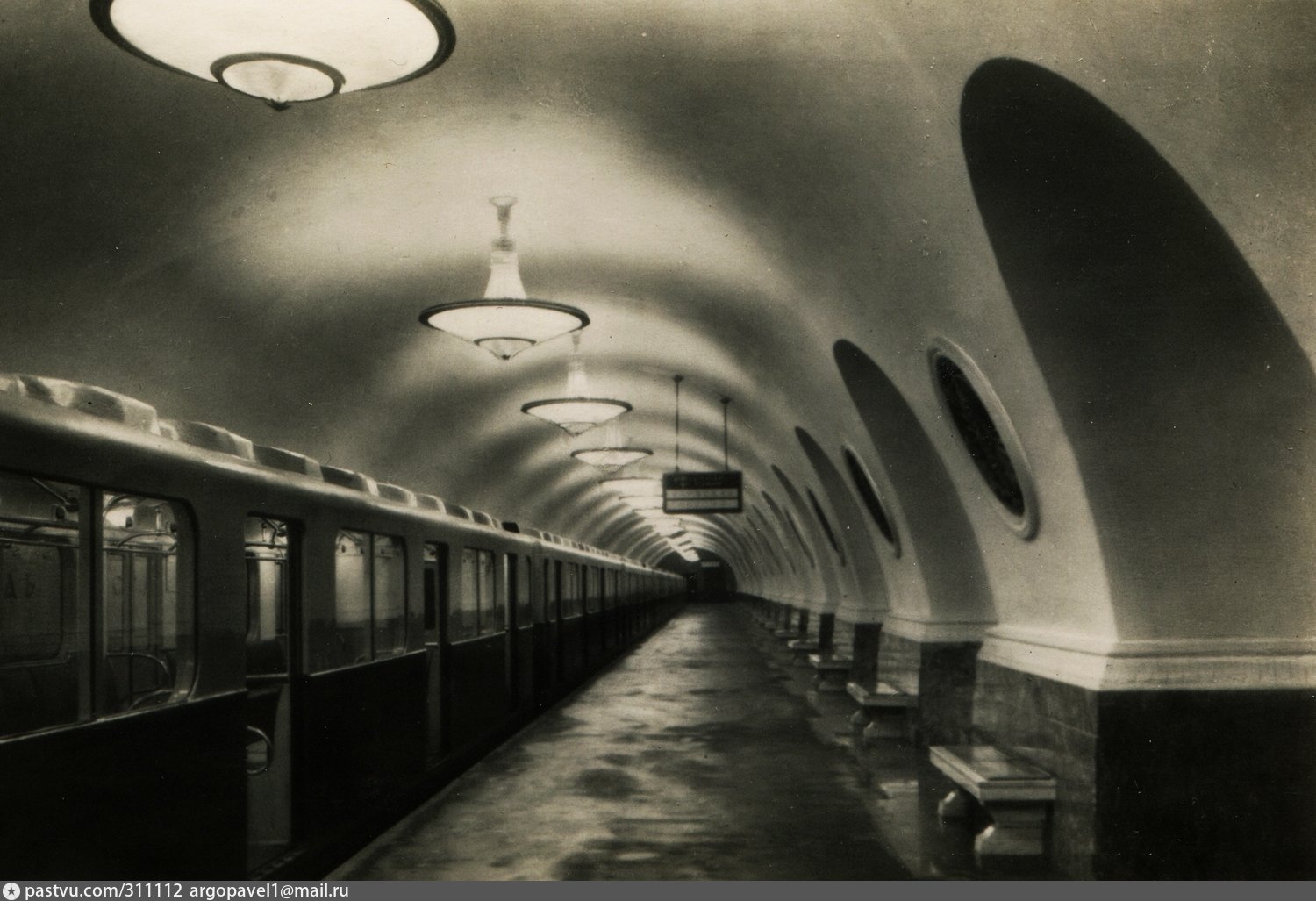 Станция метро площадь Восстания 1955