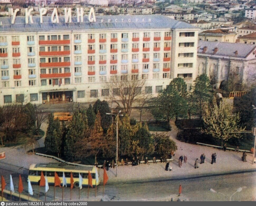 Отель 1983