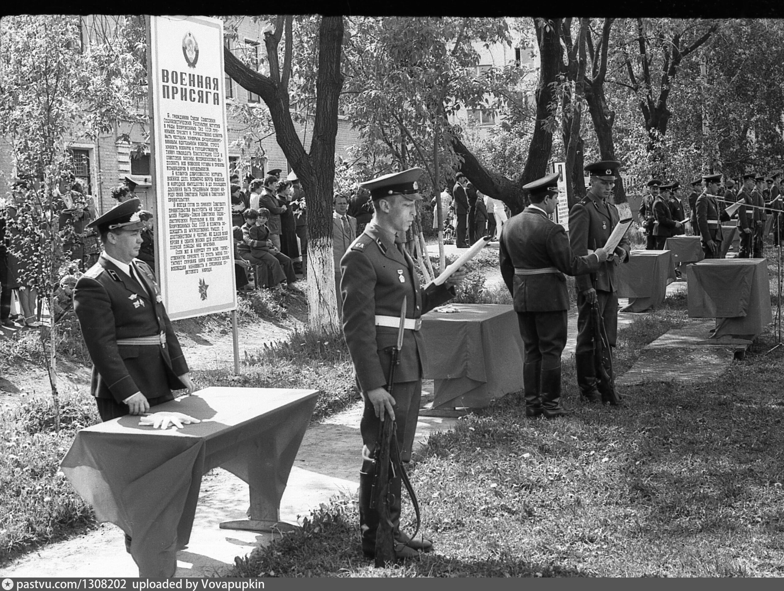 Принятие присяги в преображенском полку