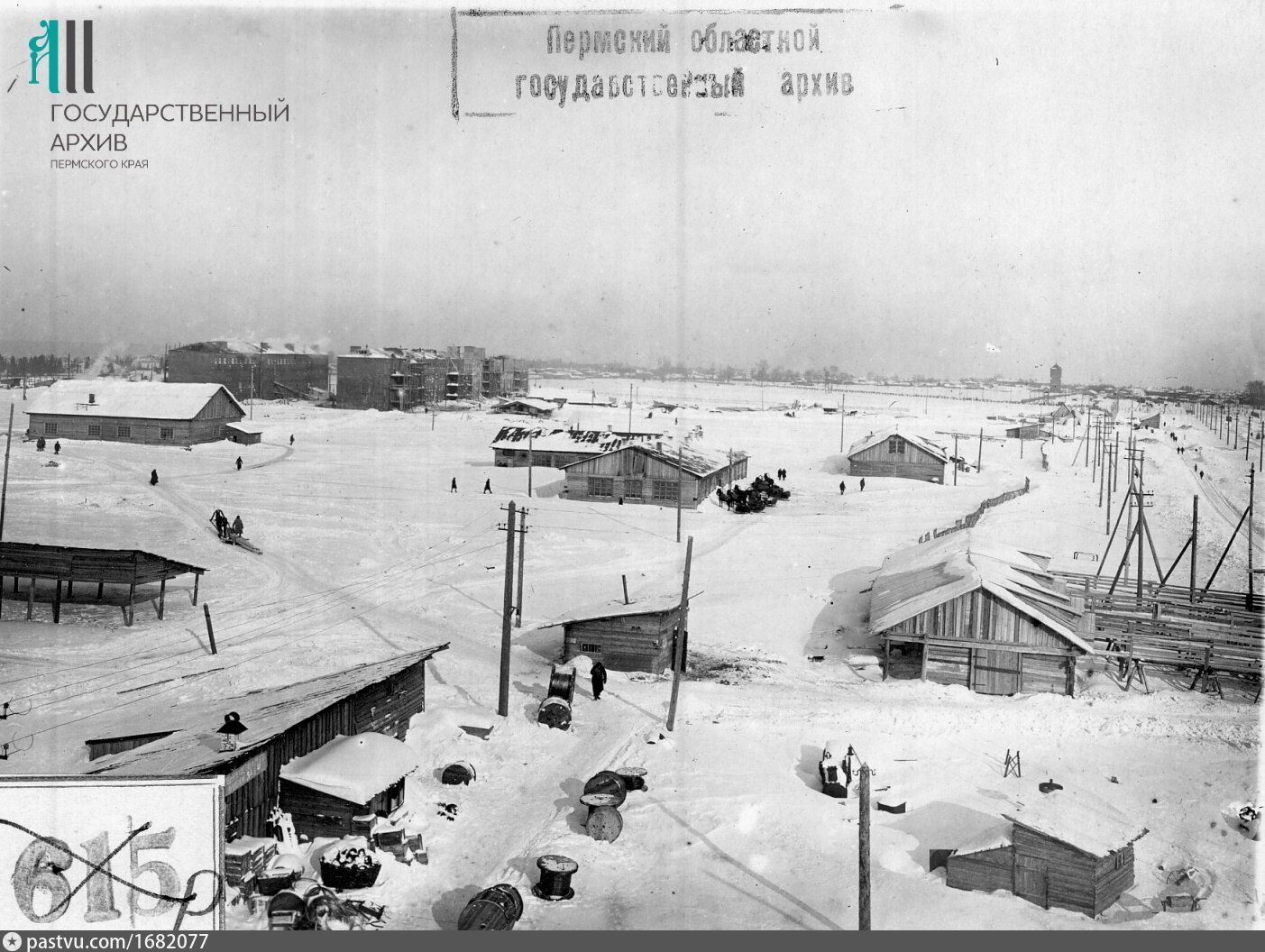 Пермь 19 августа. Архив Пермь 1930. Стройка на рабочем поселке. Советская 19 Пермь. Свердловский микрорайон Пермь.