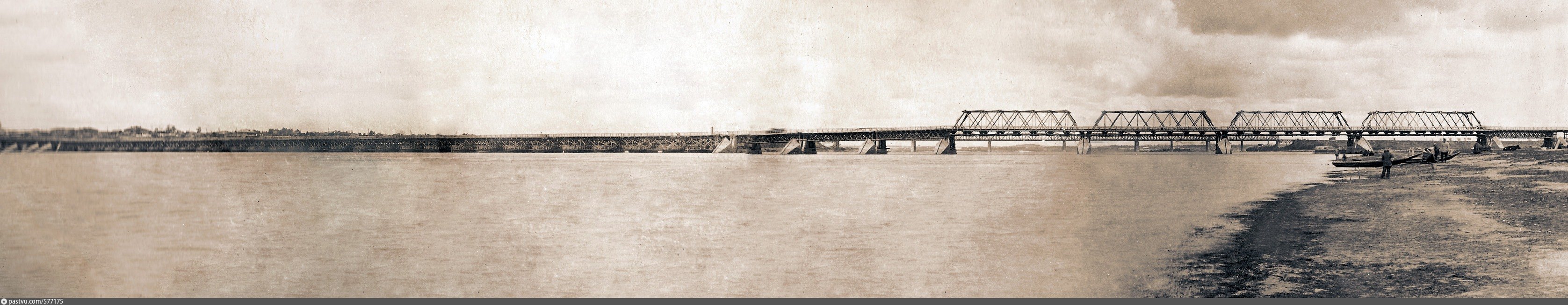 Омск Понтонный мост 1942 год