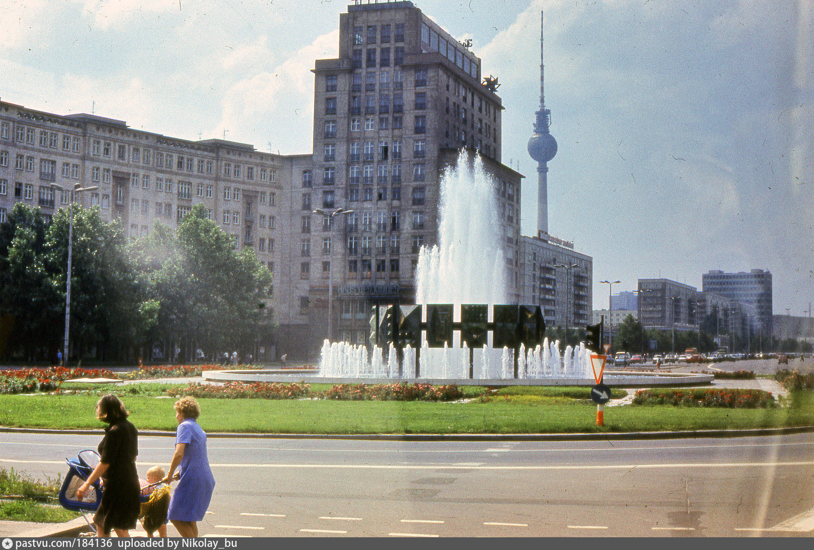 восточный берлин 1960 год фото