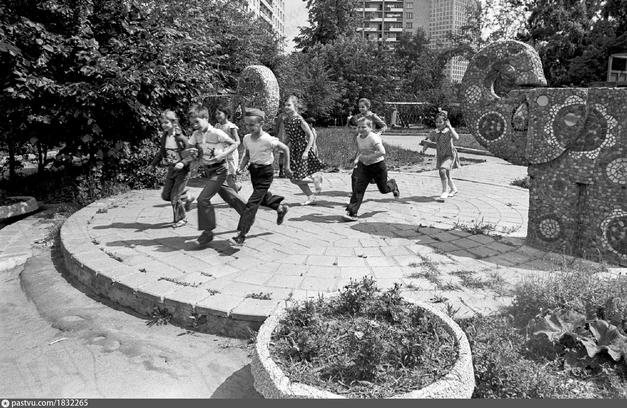 на дворе был 1986 год. 1968 год микрорайон холодово. на дворе был 1986 год. кооперативная улица москва история. на дворе был 1986 год.