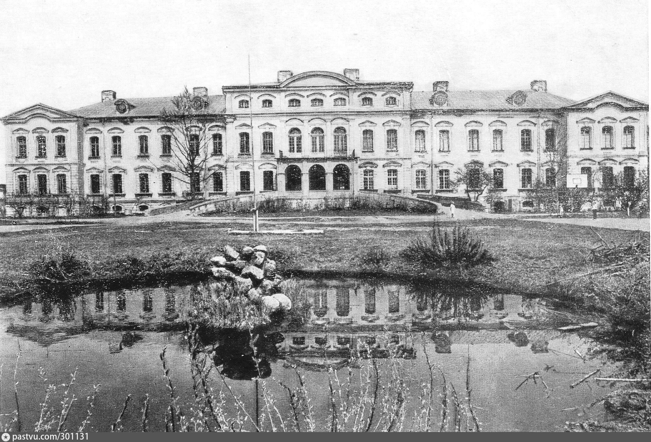 путевой дворец растрелли в ленинграде
