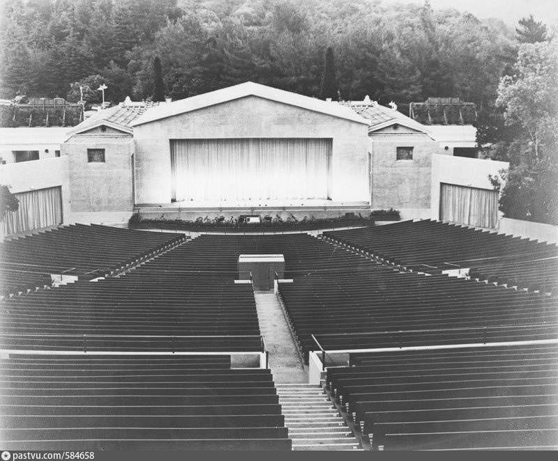 inside-the-greek-theatre