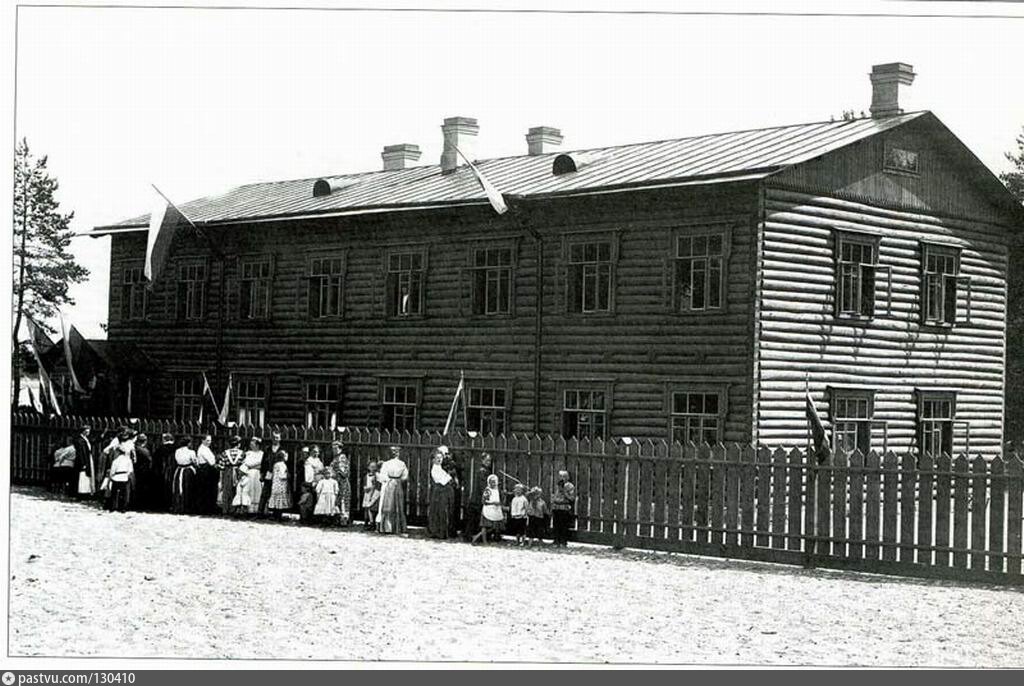 Поселок приют. Тарховка (платформа). Посёлок Тарховка дом Билибина. Село Тарховка Билибин. Мариинский приют Барнаул.