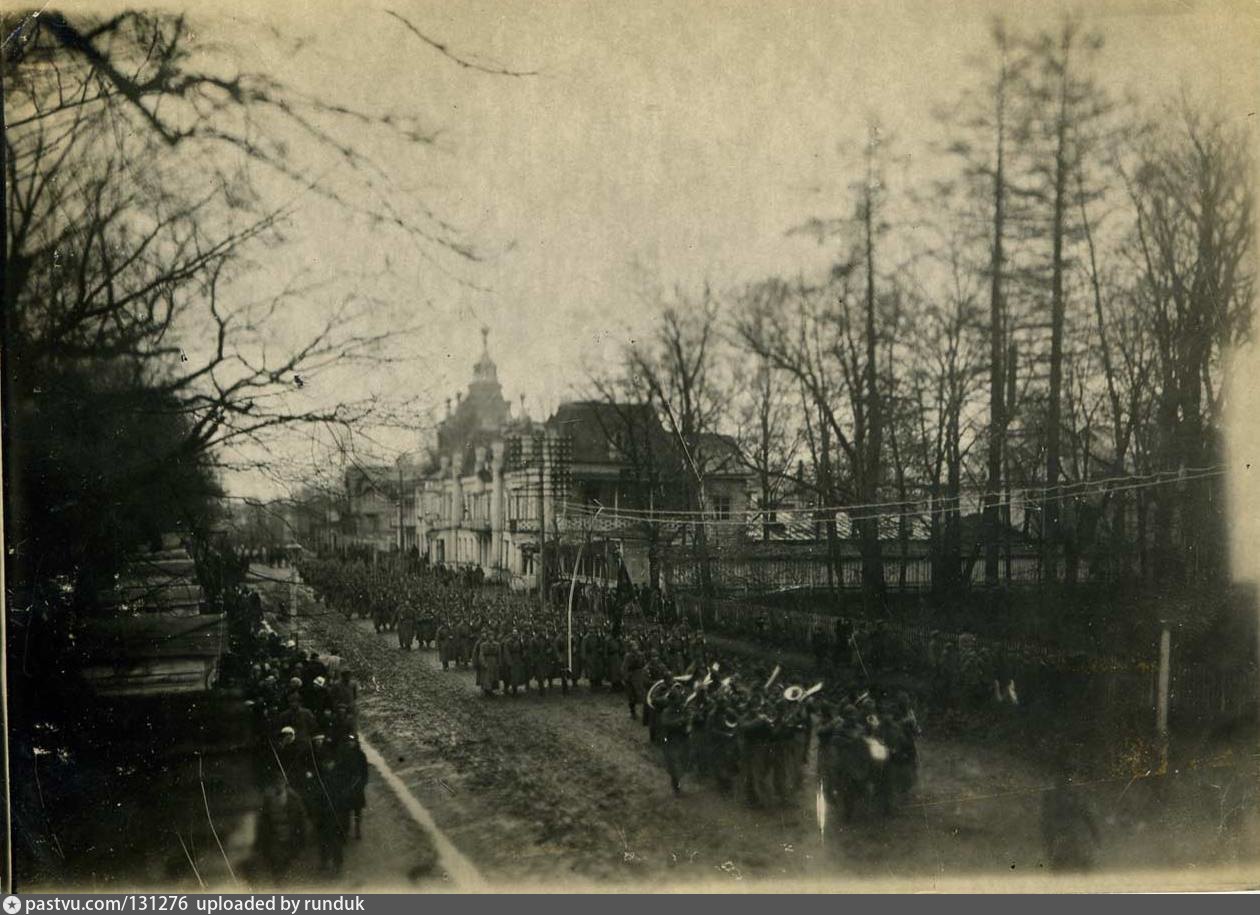 каспийский полк в петергофе