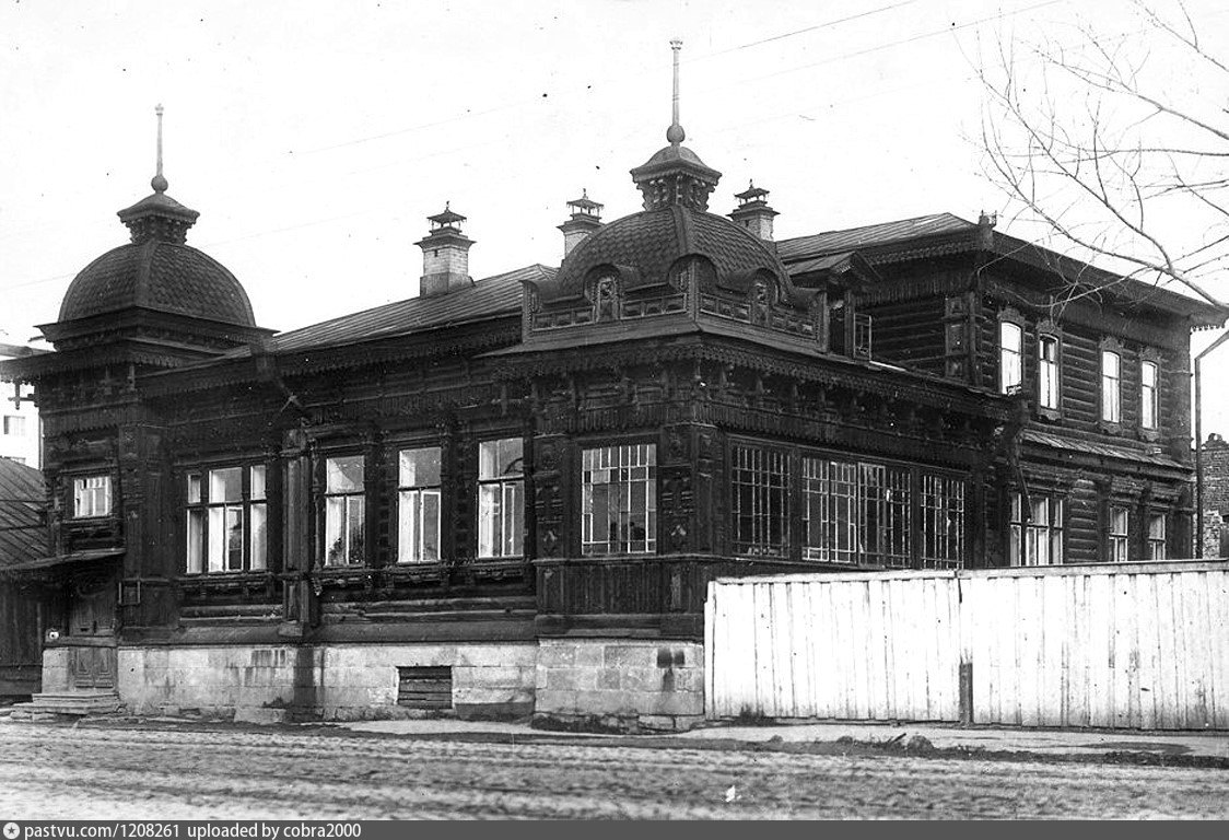 Свердловск. Улица Толмачева, 24. Дом дворянки Е.О. Селивановой - Retro  photos