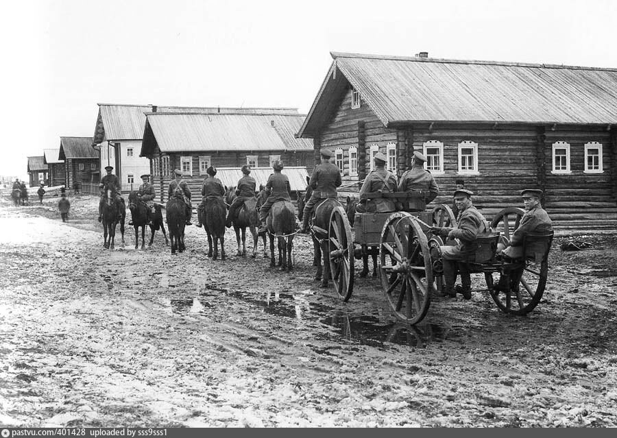 Время села. Гражданская война в Архангельской области. Двинской Березник в годы войны. Нижегородский край в годы гражданской войны. Гражданская война 1919 деревня.