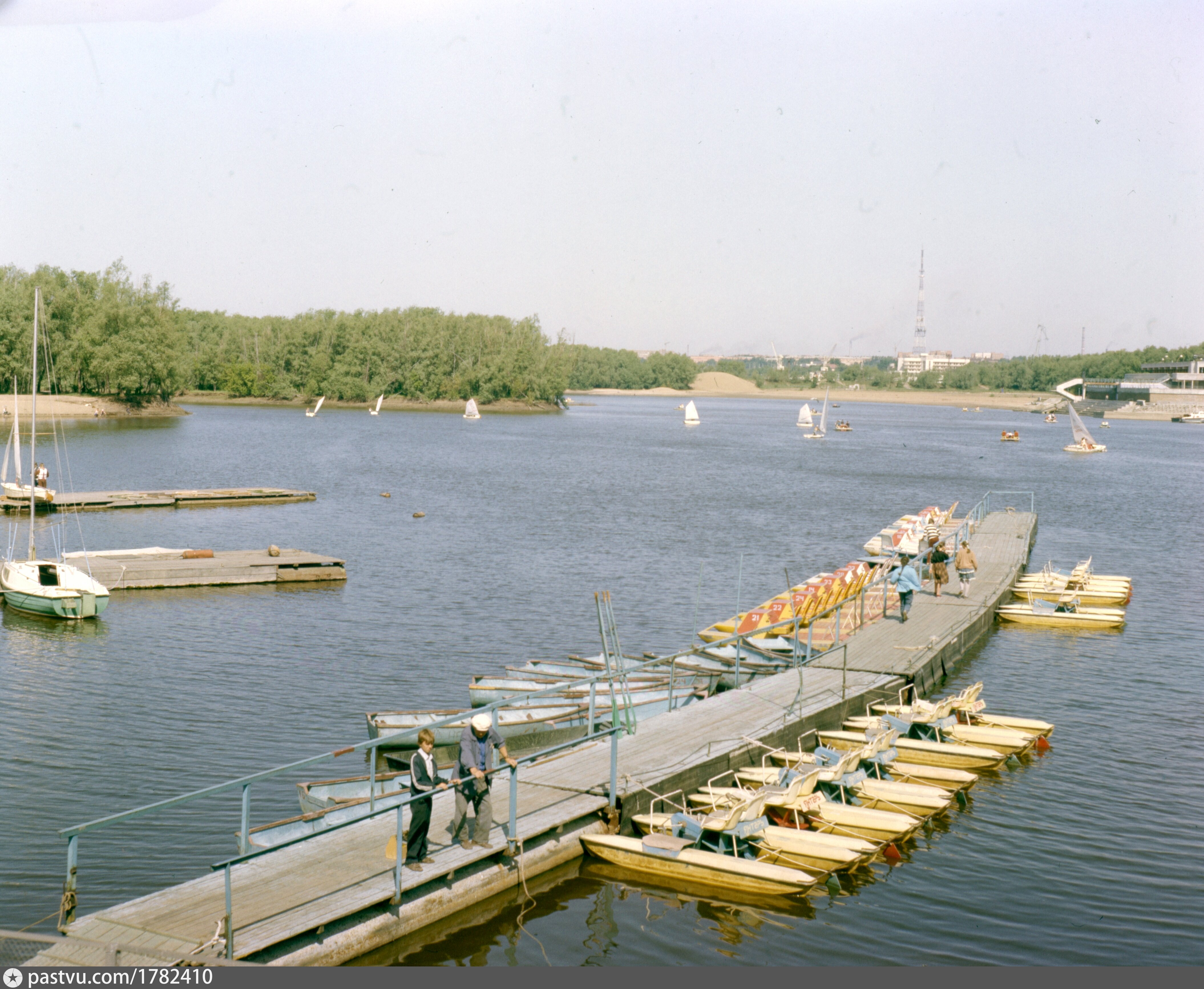 зеленый остров омск парк