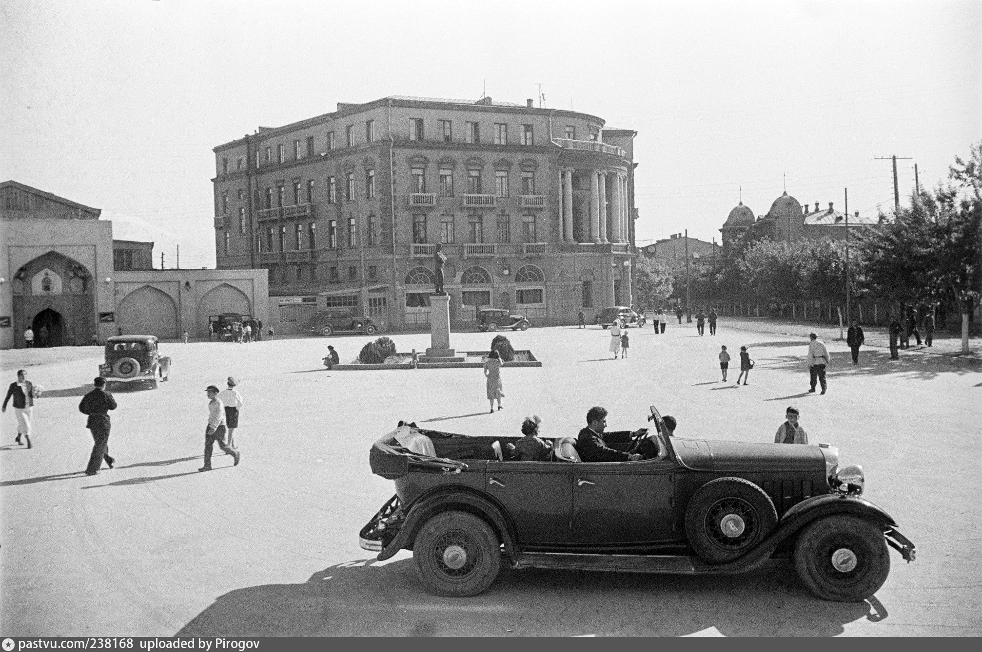 Фото старого еревана. Старый Ереван 1950-е. Ереван 1930. Ереван 1940. Стари Ереван 1950.