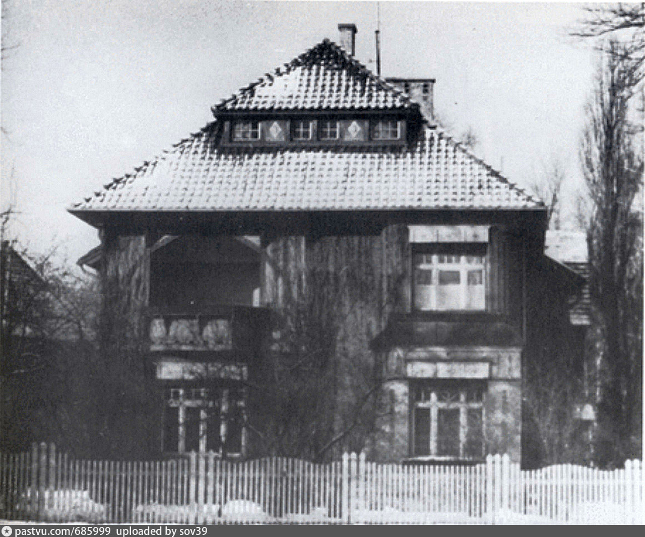 Фото 1910– 1920гг.  Königsberg, Amalienau, Adalbertstraße 23, "Villa Schmidt". 