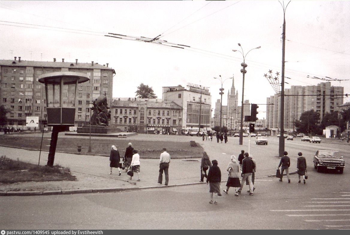 Площадь краснопресненская застава