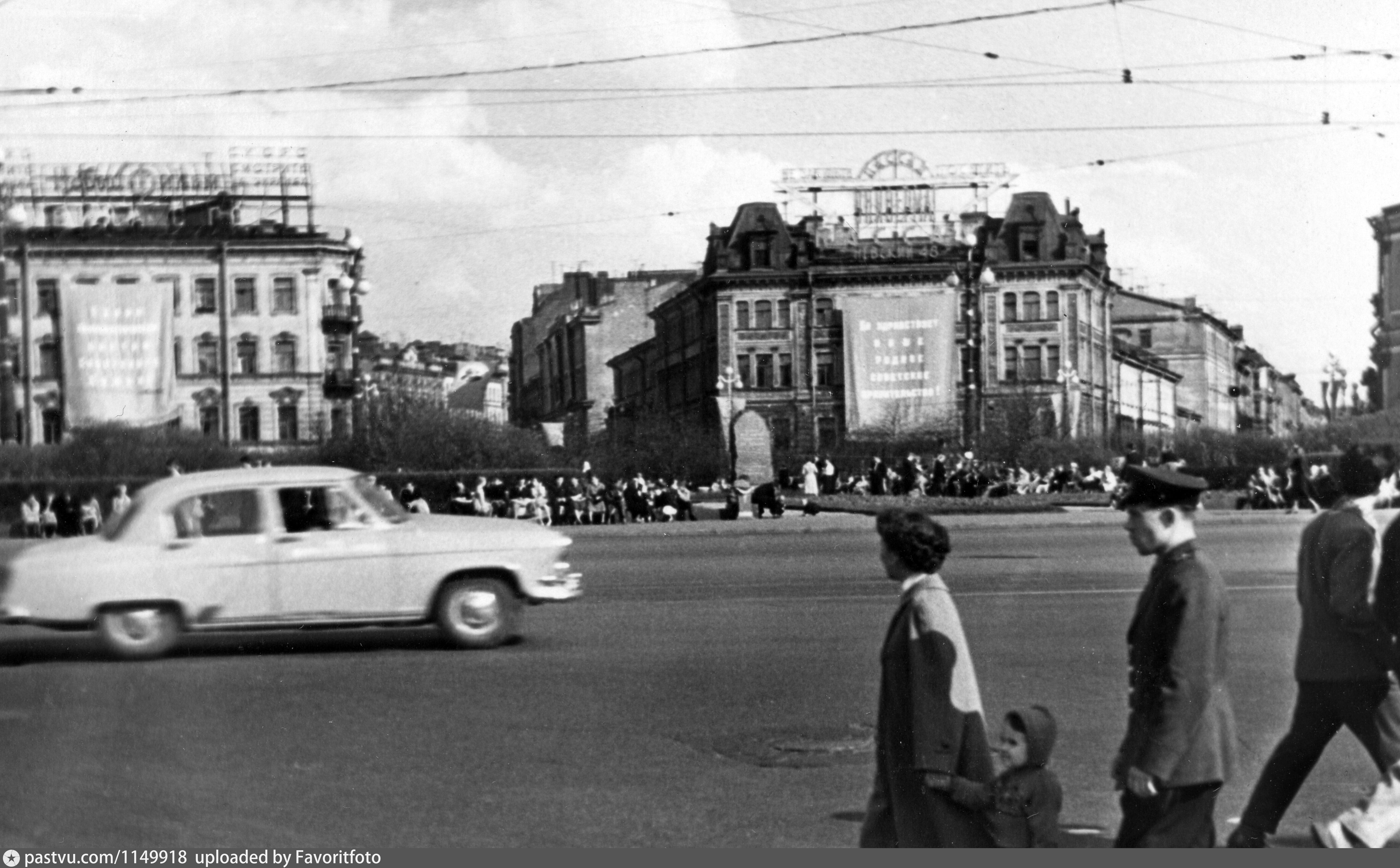 Гомель площадь восстания