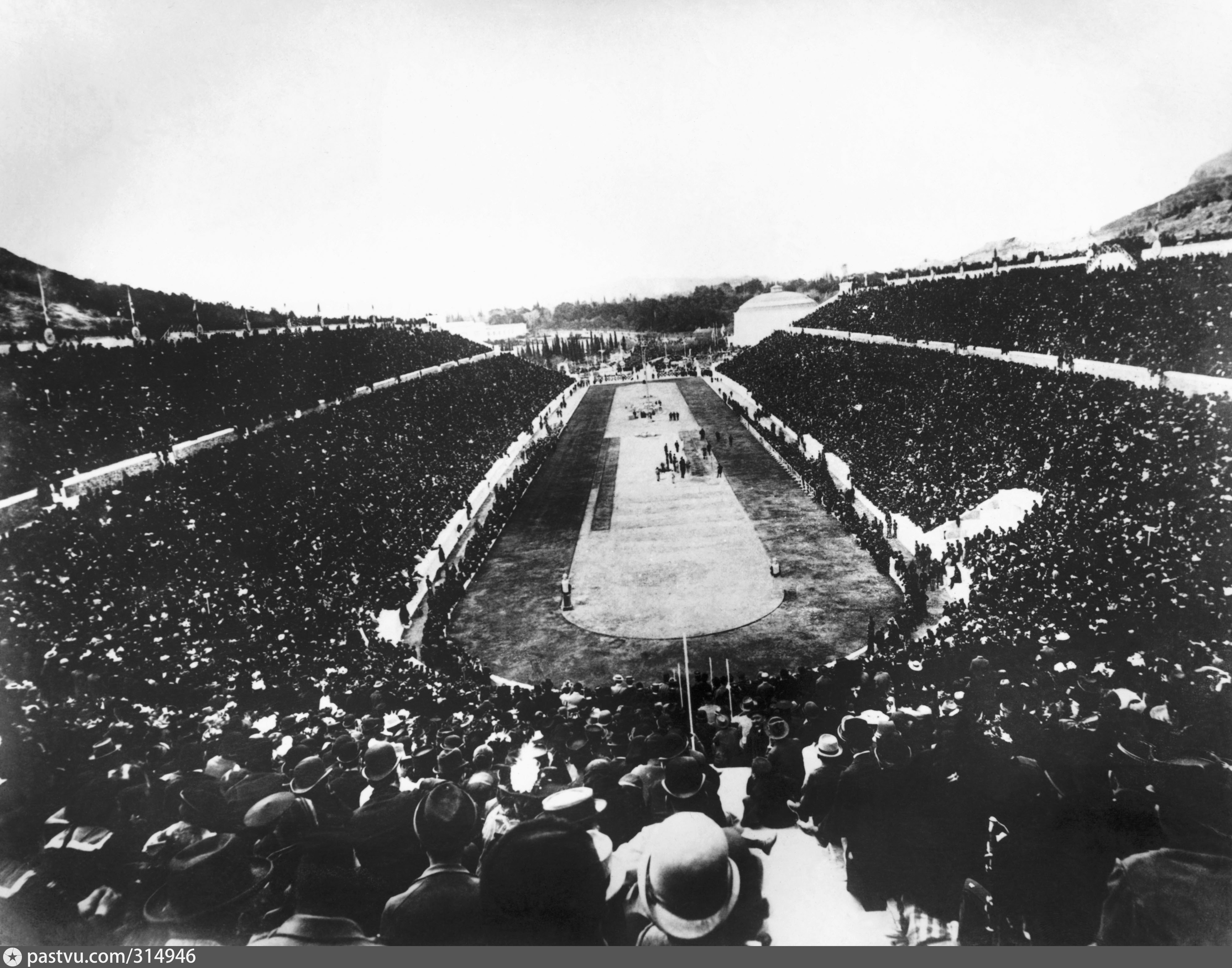 Летние Олимпийские игры 1896. Олимпийские игры 1896 года в Афинах. Олимпийские стадион Афины 1896.