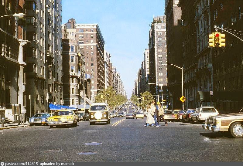 New york 1970. Нью Йорк 70х. Нью-Йорк Лексингтон Авеню 70-х. Уэст энд Авеню Нью-Йорк 1931. Нью Йорк 70 х гетто.