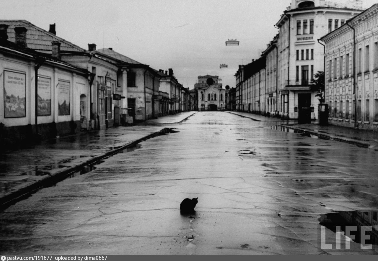 Прошлый б. Ретро Ярославль. Старый город Ярославль. Старинный Ярославль ул Кирова. Старые улочки Ярославля.