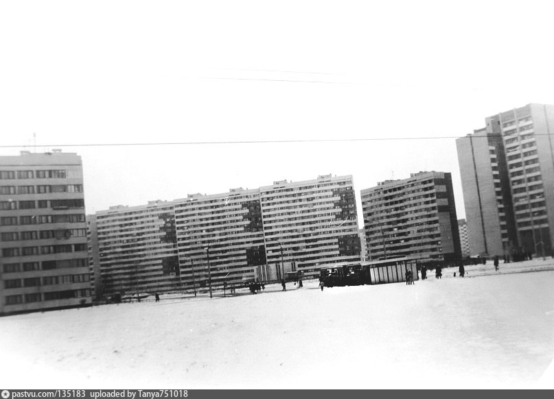 Брестский бульвар. Брестский бульвар 1990 год. Брестский бульвар СПБ В 90 годы. Брестский бульвар в 90 годы. Брестский бульвар Москва.