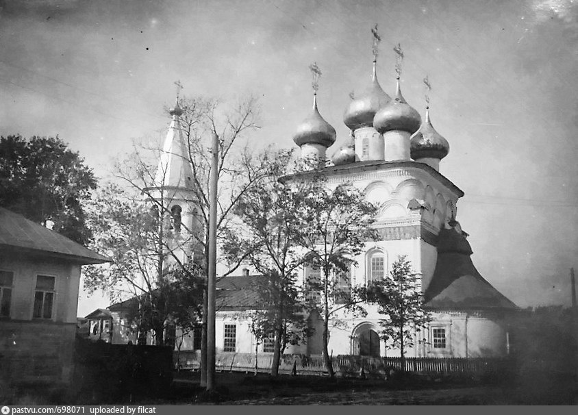 Белозерск Церковь Спаса на горе