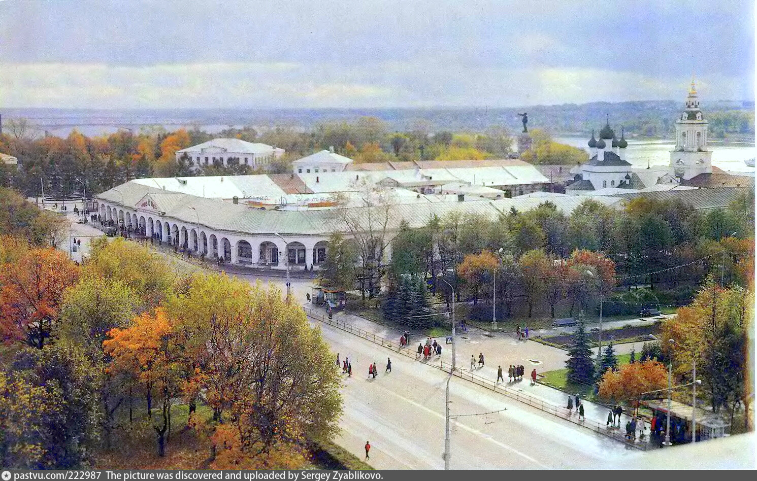 Кострома время. Кострома 2003 год фото. Фото Костромы 1987 года. Кострома 1990 фото. Фото 1995 года Кострома.