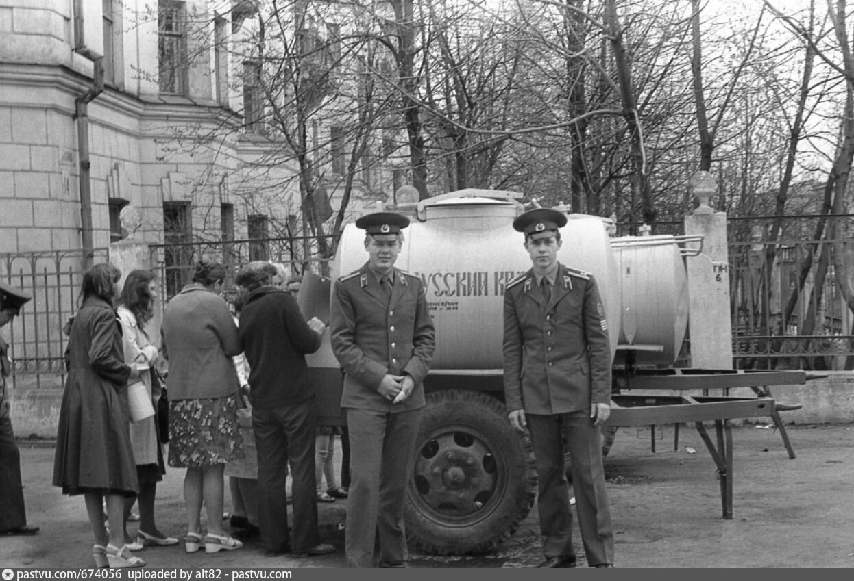 Нижегородское высшее военное. Тыловое училище Нижний Новгород. Горьковское военное училище тыла. Нижегородское высшее военное училище тыла. ГВВУТ имени Баграмяна.