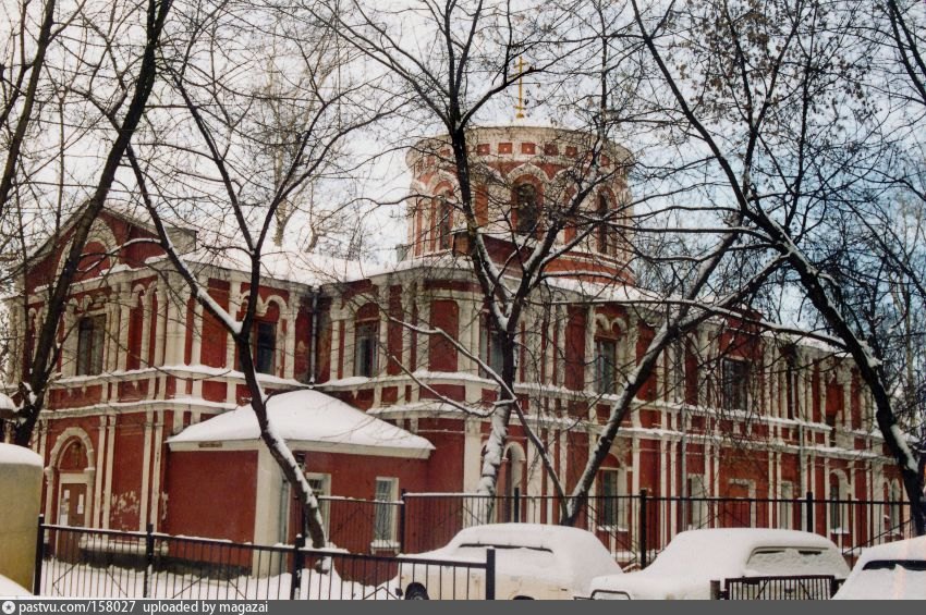 Г москва красносельская. Храм Алексия человека Божия в Красном селе. Храме преподобного Алексия, человека Божия, в Красном селе. Храм преподобного Алексия человека Божия на Красносельской. Храм Алексея Божьего человека на Красносельской.