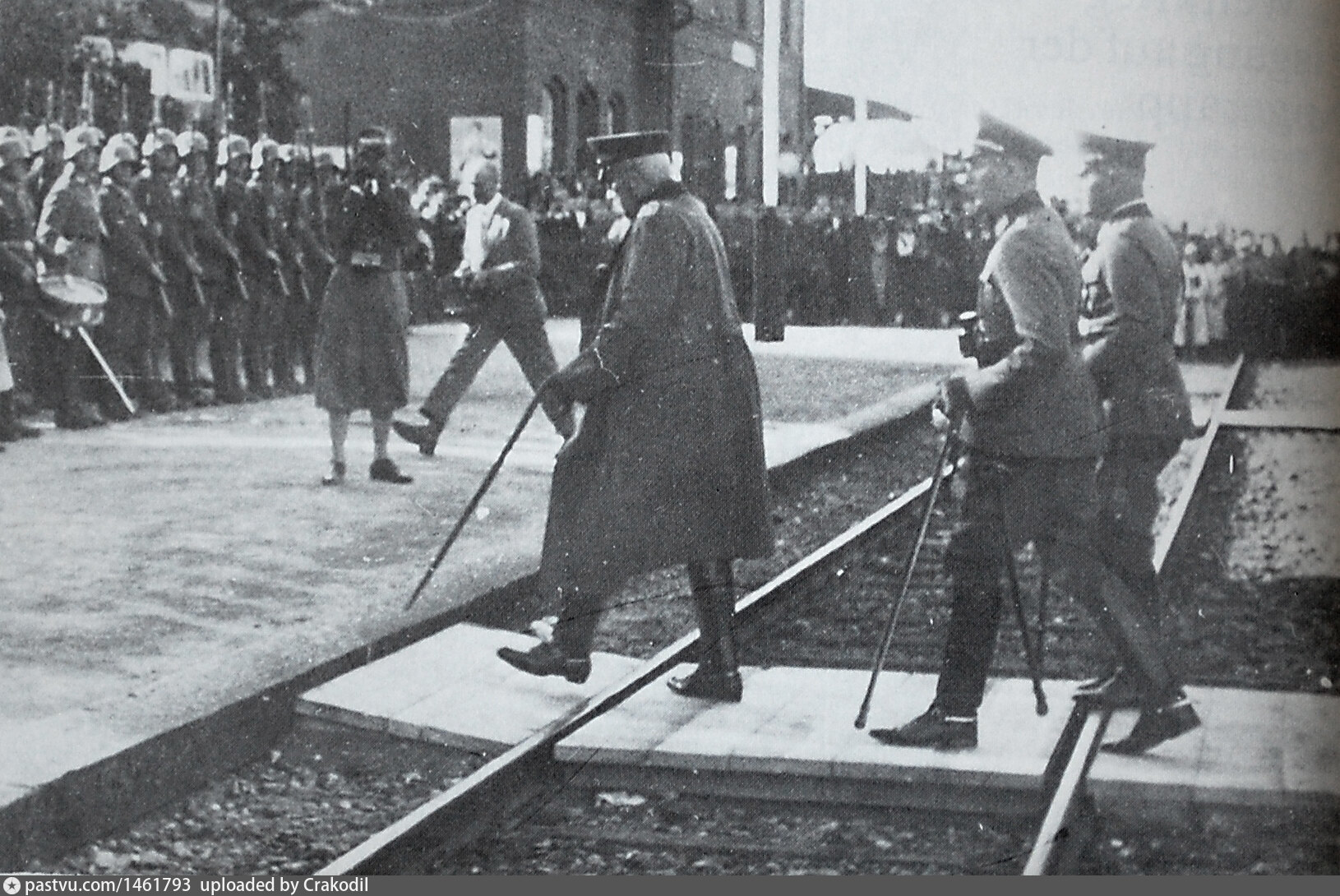 Прибытие ост. Ангерапп старые фото. Сагу 1933 году.