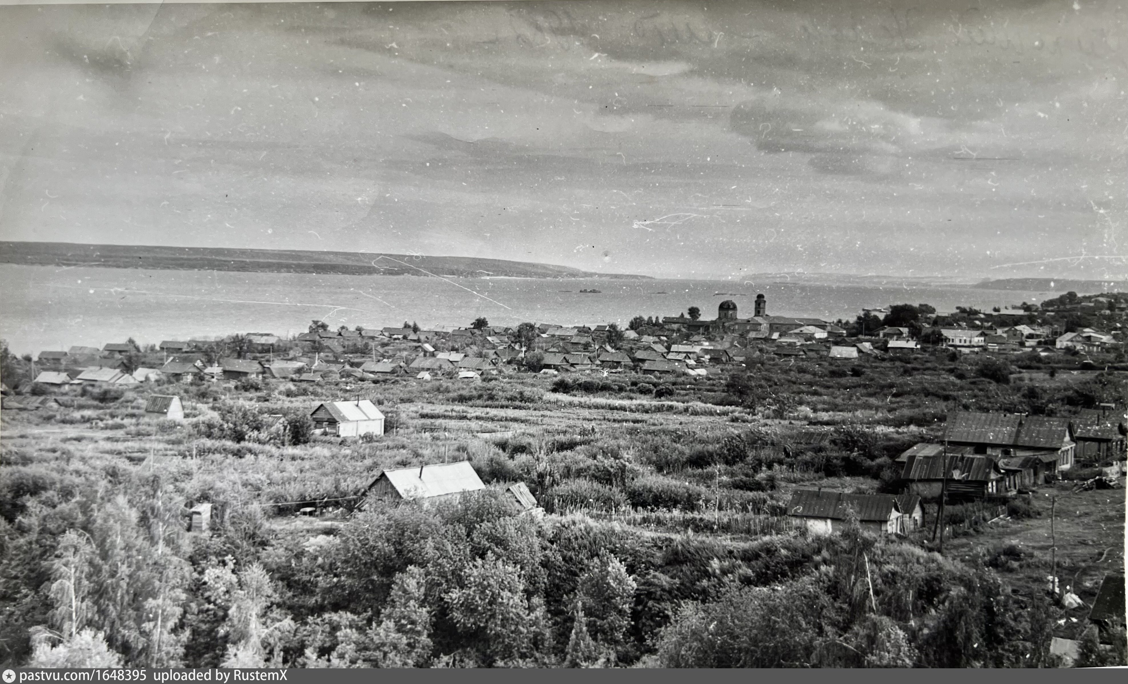 Погода в нижнем услоне. Село Нижний Услон. Верхний Услон Пристань 1970. Старые фото верхнего Услона. Пейзажи верхнего Услона.