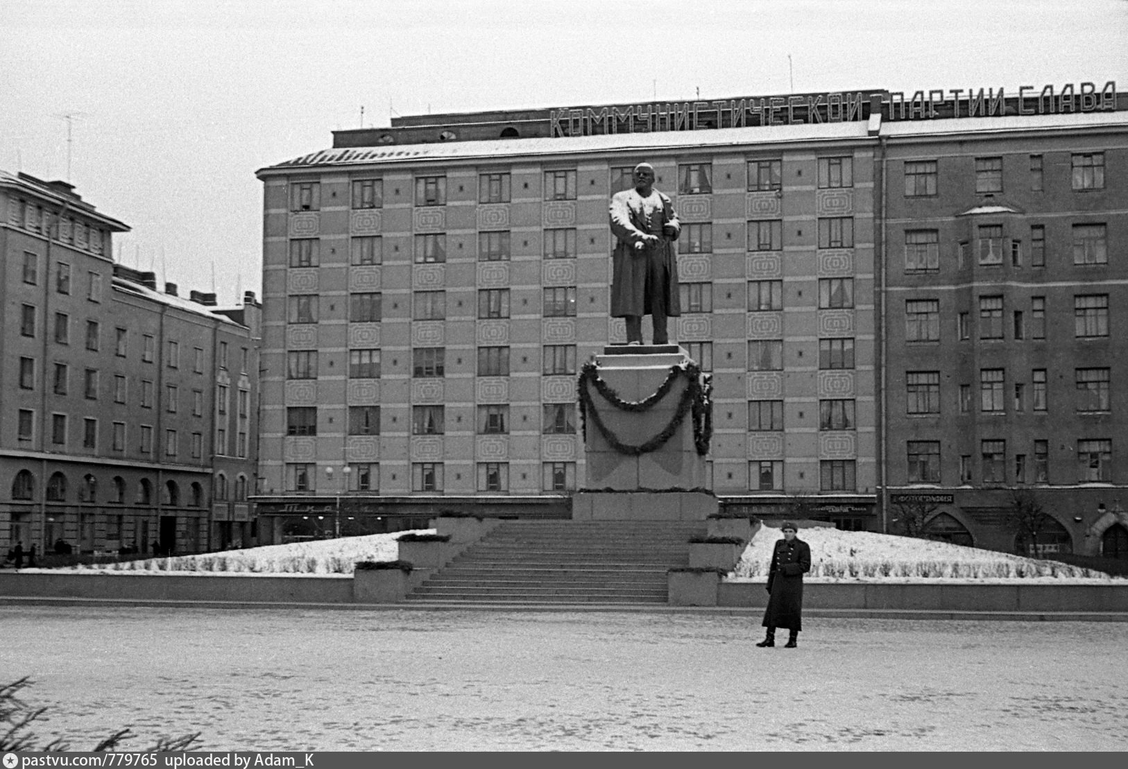 красная площадь в выборге