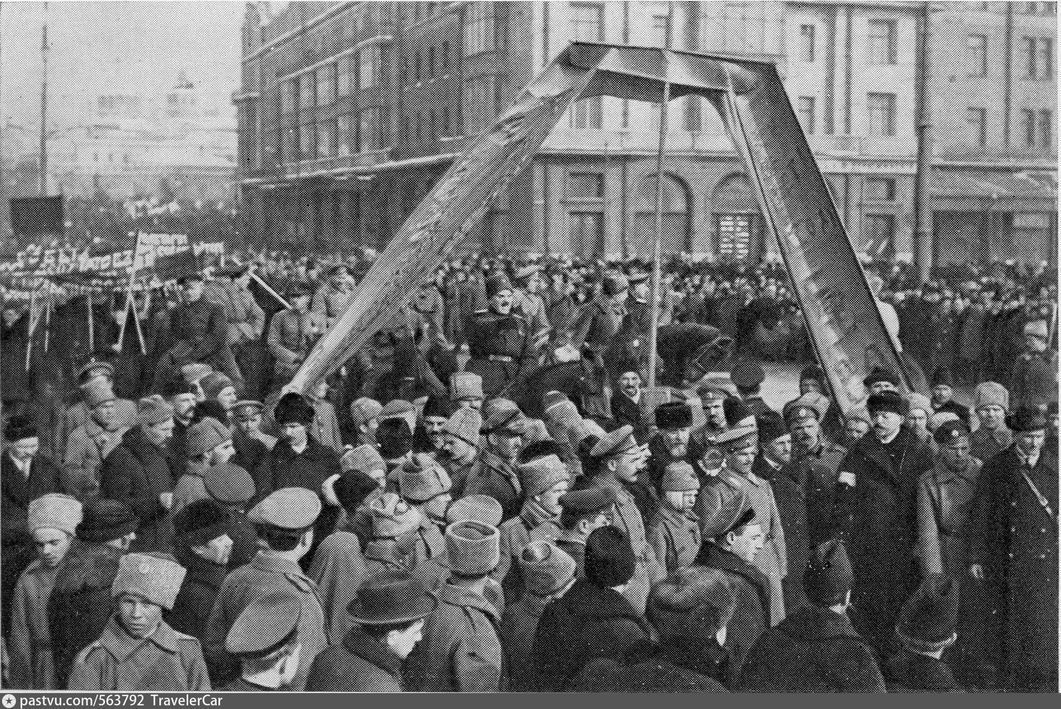 1 мая 1917. 1 Мая 1890 Варшава. Первомай 1917 года. Первое мая 1917. Первомайская демонстрация 1917.