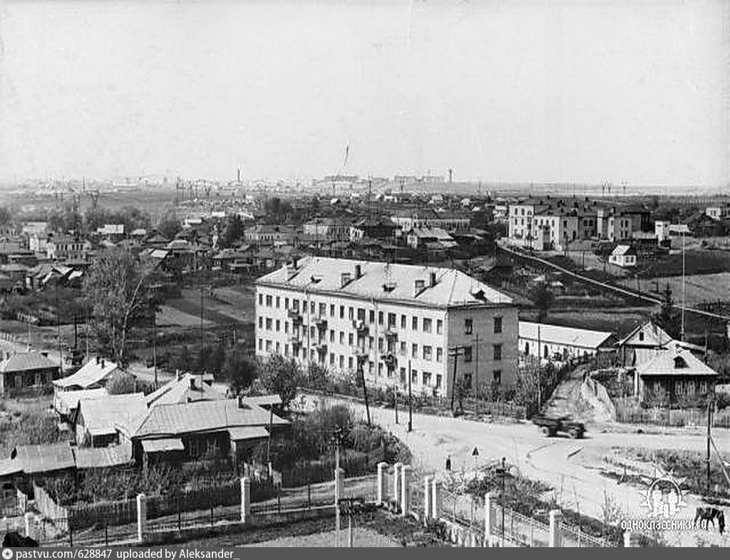 Город чехова улица. Чехов Лопасня старый город. Село Лопасня Чехов. Город Чехов 90-е. Г Чехов в 19 веке.