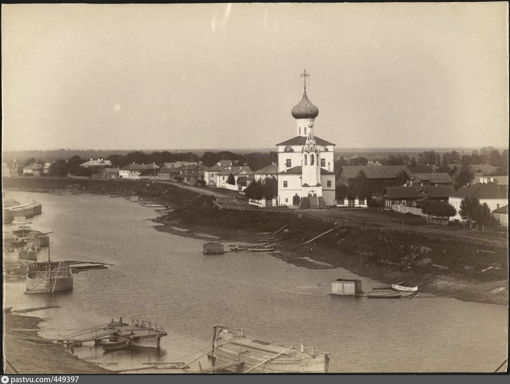 Фотография ее история. Пречистенская набережная храм Вологда. Вологда 1890 год. Пристань Тотьма. Старая Вологда.