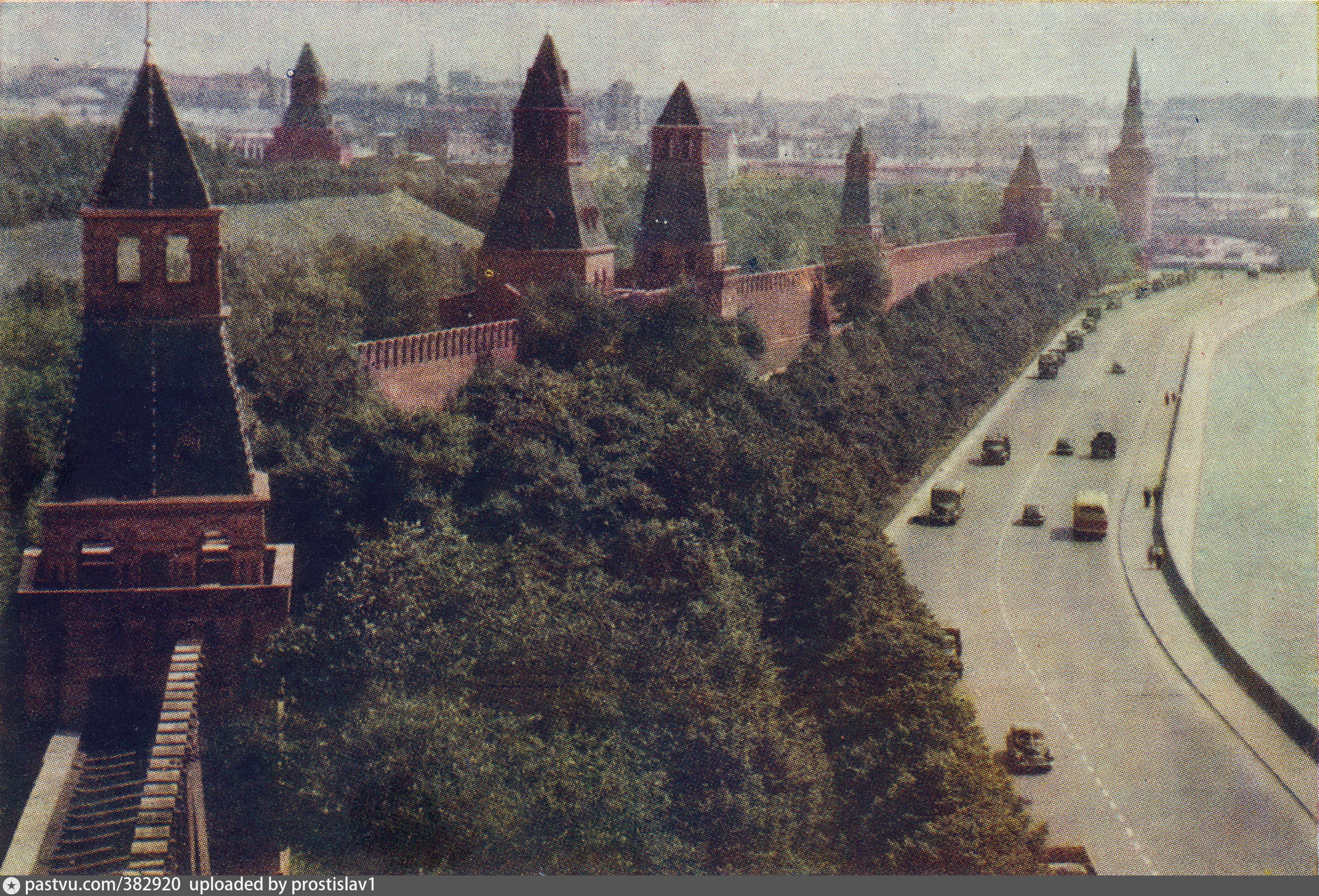 Фото кремлевской стены в москве