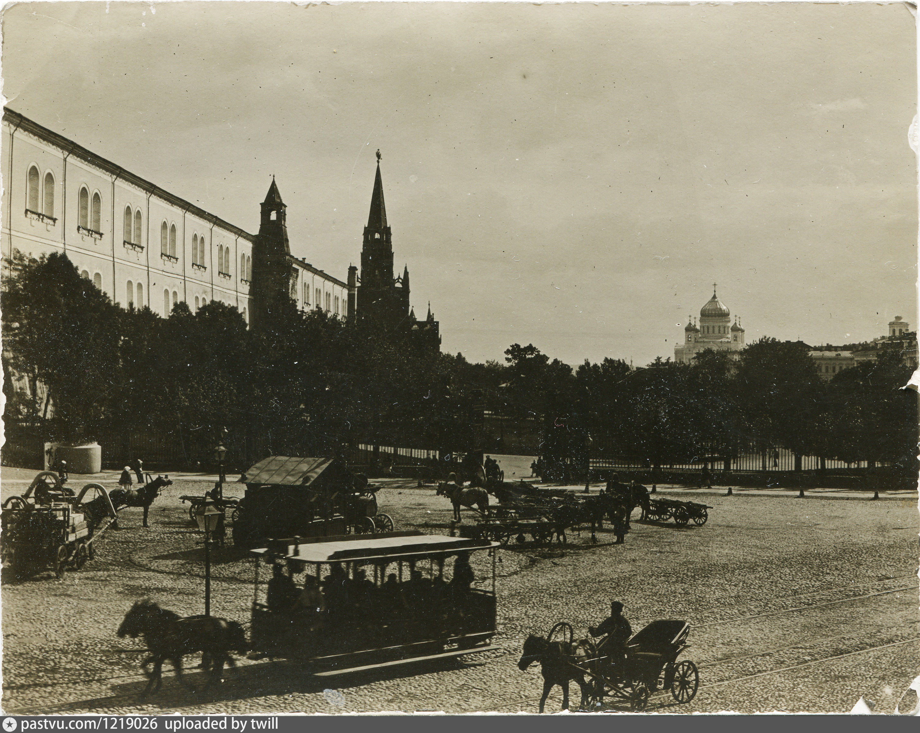 Воскресенская площадь 2а. Воскресенская площадь Москва. Москва Воскресенская площадь 1910. Фото Воскресенской площади. Воскресенская площадь в Москве в 19 веке и сегодня.