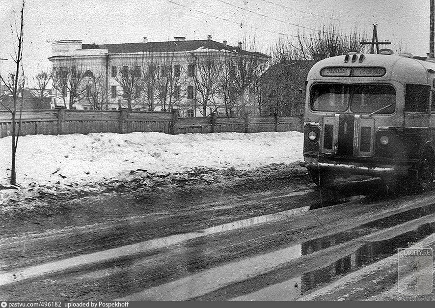 Йошкар ола 20. Йошкар-Ола 20 века. ЗИС-155 Иркутск. Черновка Йошкар Ола 20 век. Здание совнархоза Йошкар-Ола.