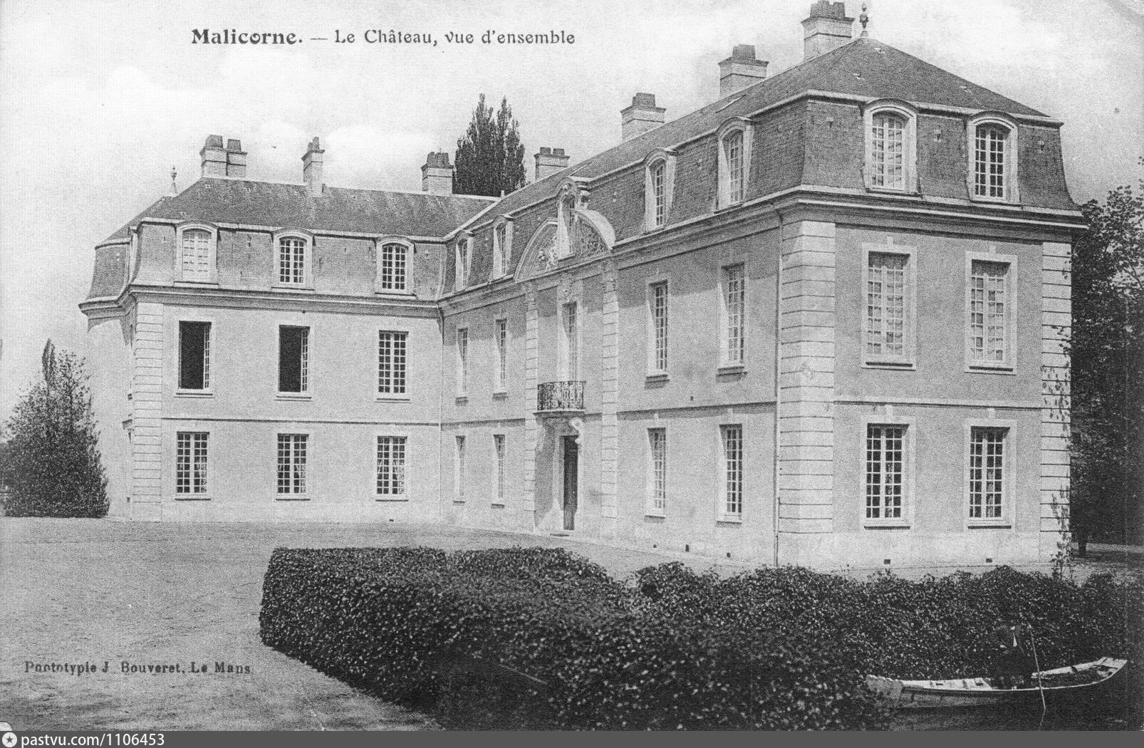 Malicorne Le Château, vue d'ensemble