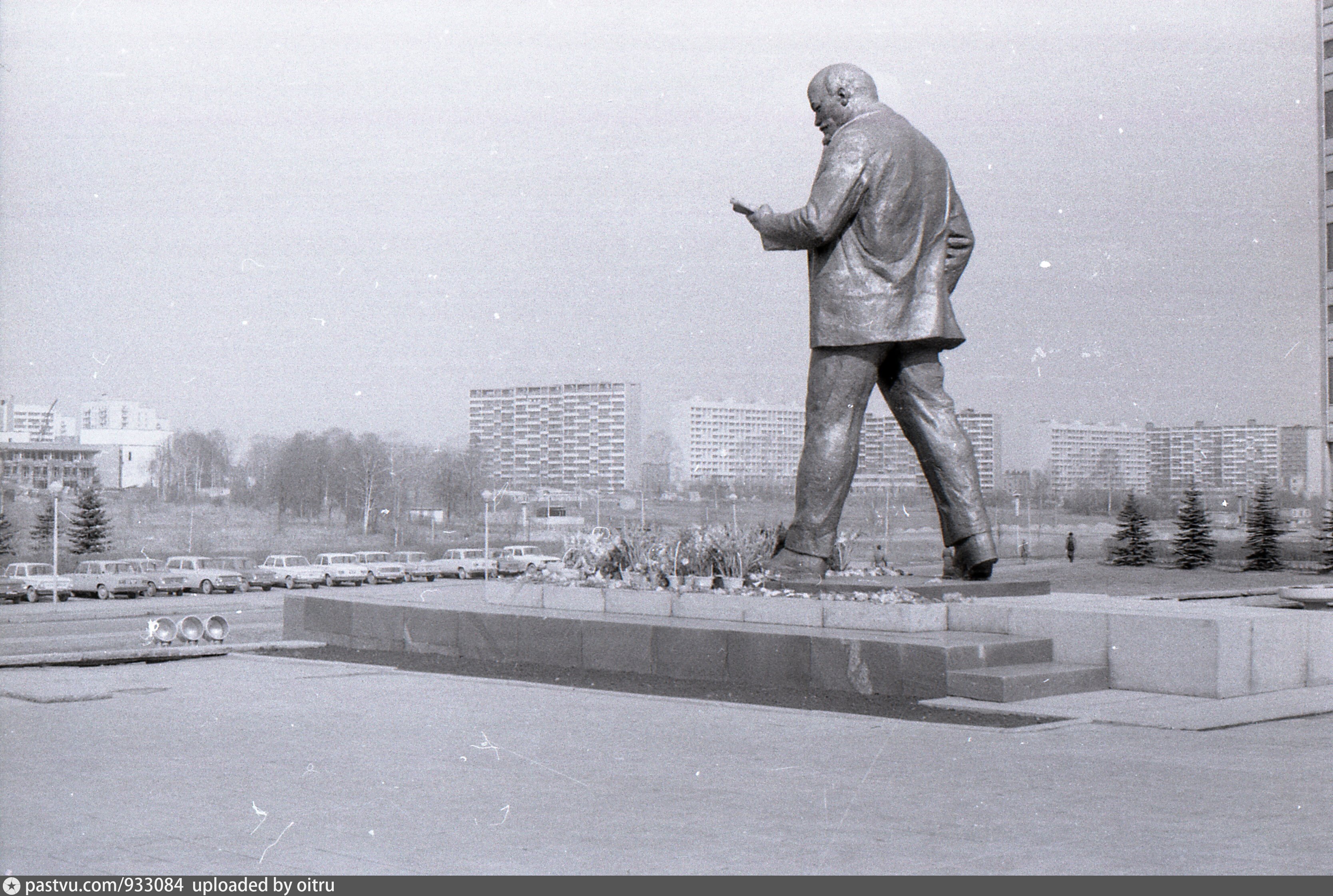 Памятник Ленину в Норильске