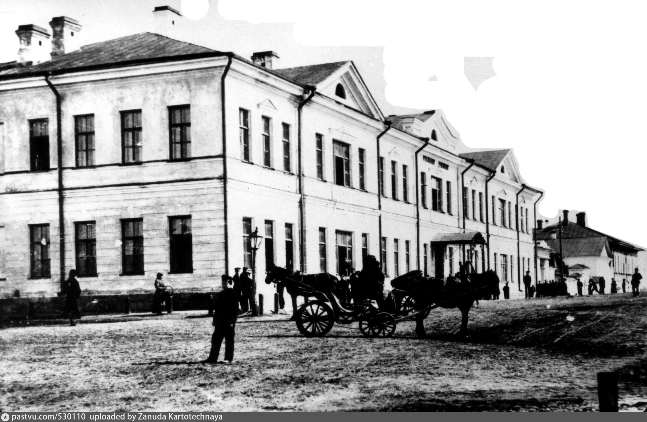 Духовное училище великие луки. Великие луки до революции. Великолукское реальное училище. 28 училище великие луки. Великолукский механико-технологический колледж.