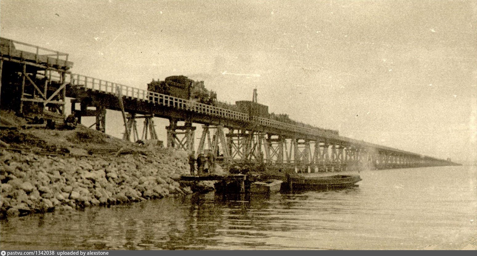 первый крымский мост через керченский пролив 1944