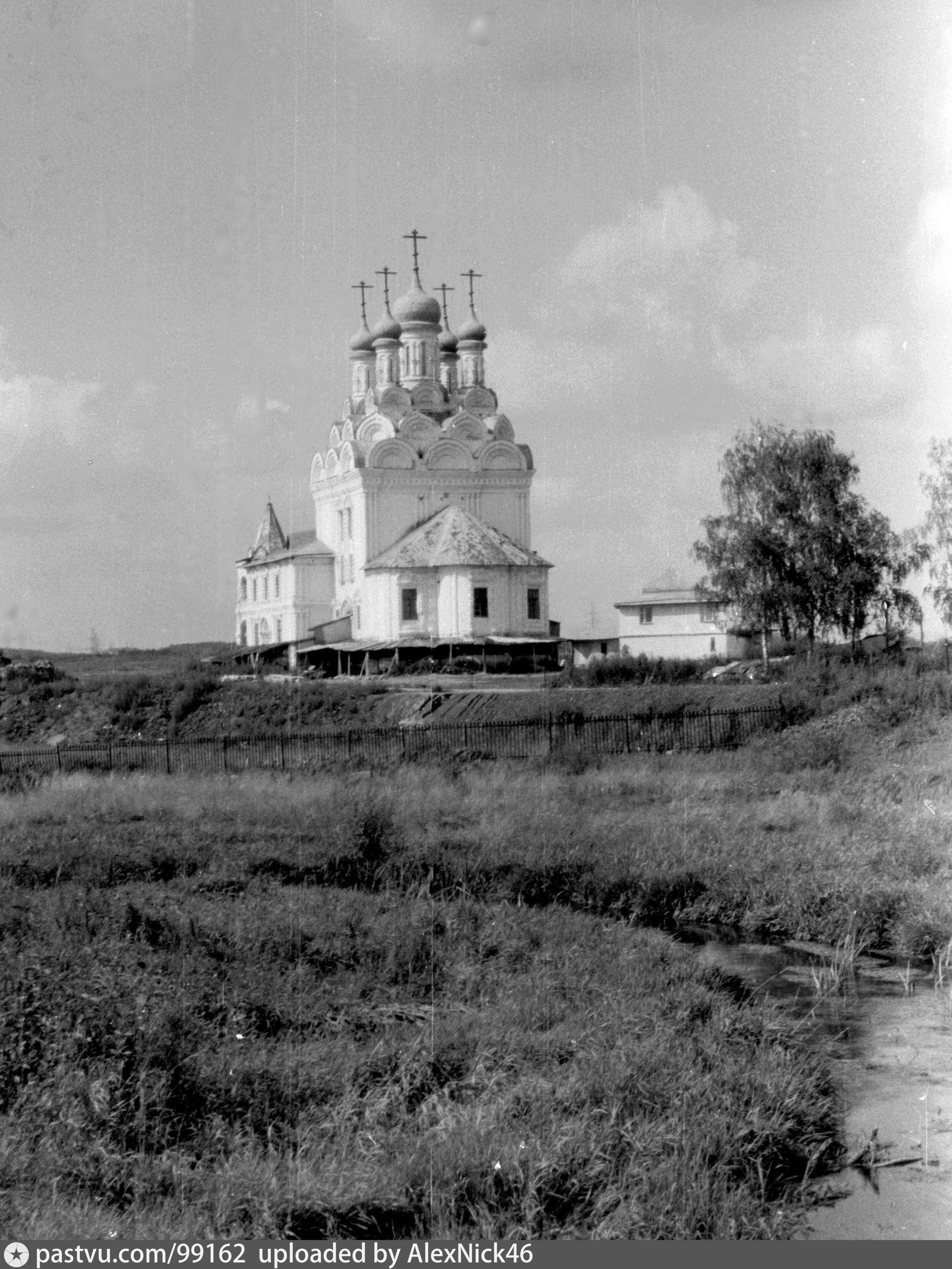 Храм Благовещения в Подмосковье