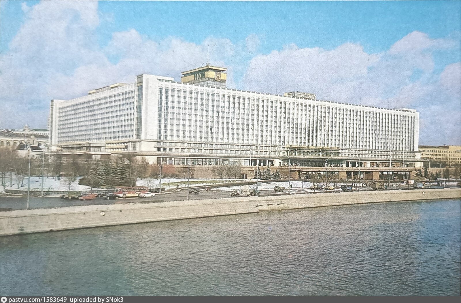гостиницы россия в москве