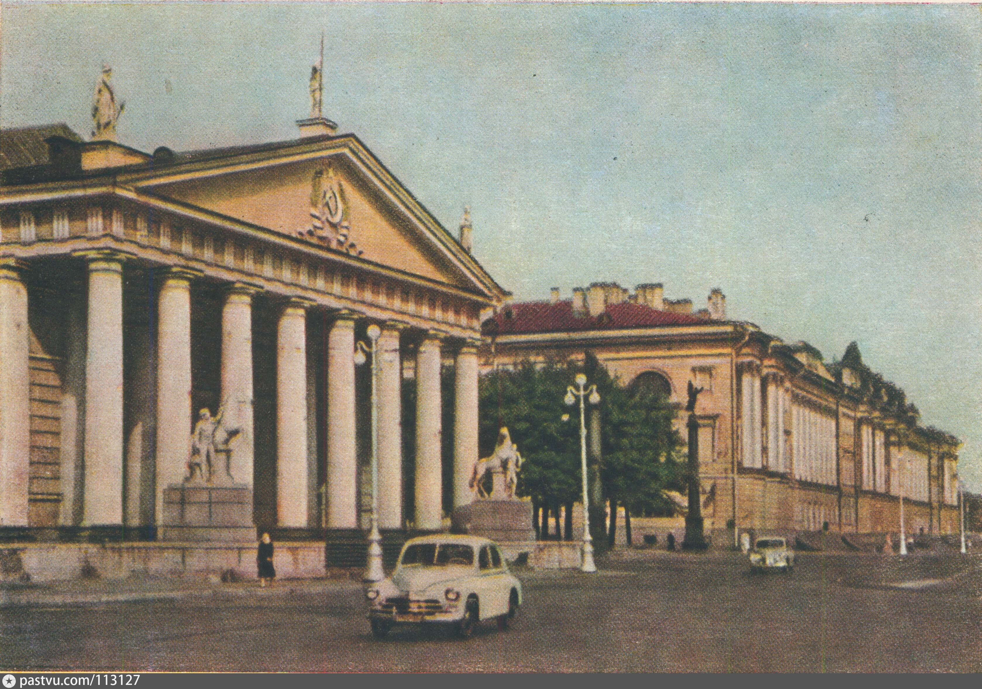 манеж конногвардейский в санкт петербурге