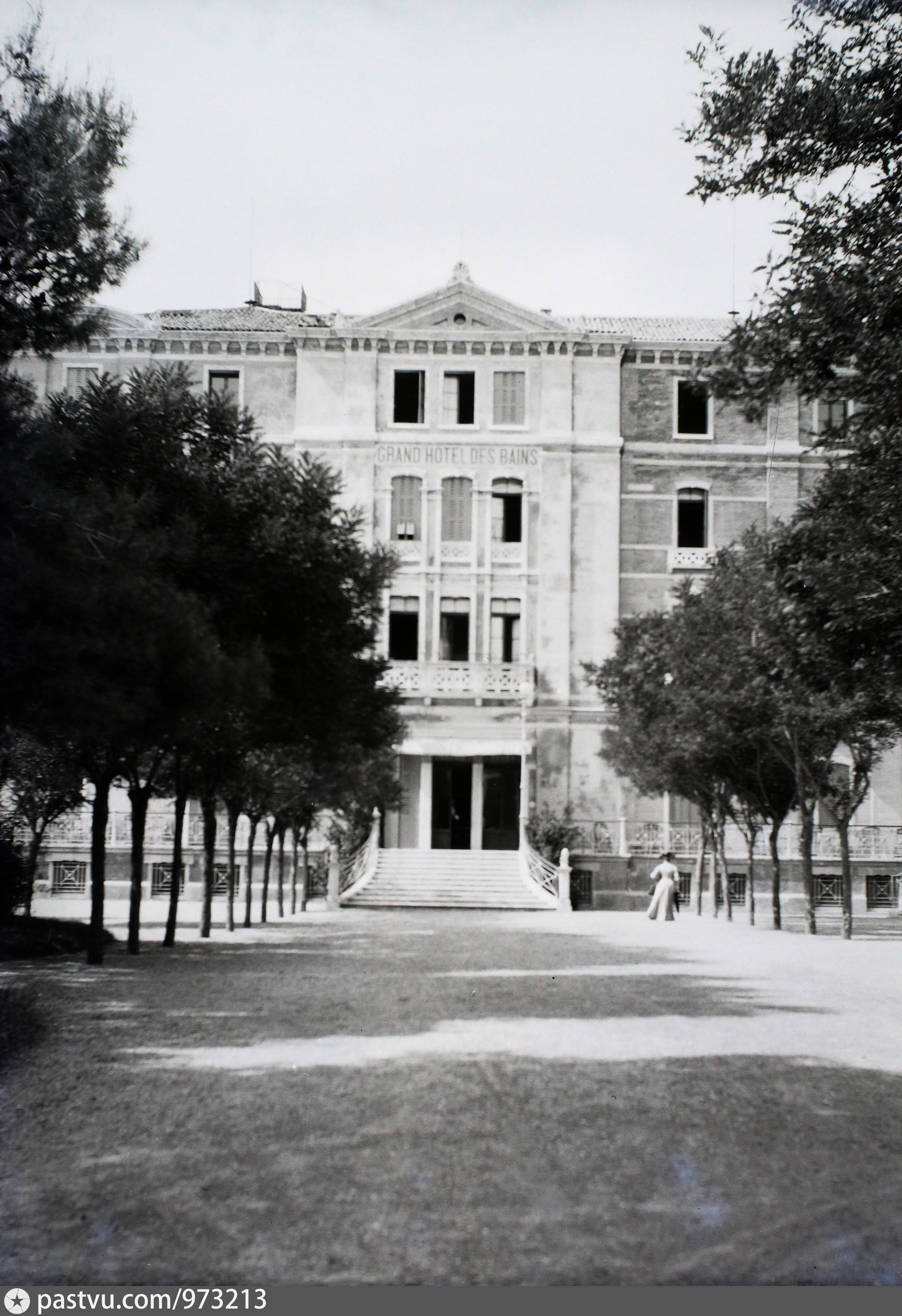 Des bains. Grand Hotel des Bains Венеция. Остров Лидо Grand Hotel des Bains.