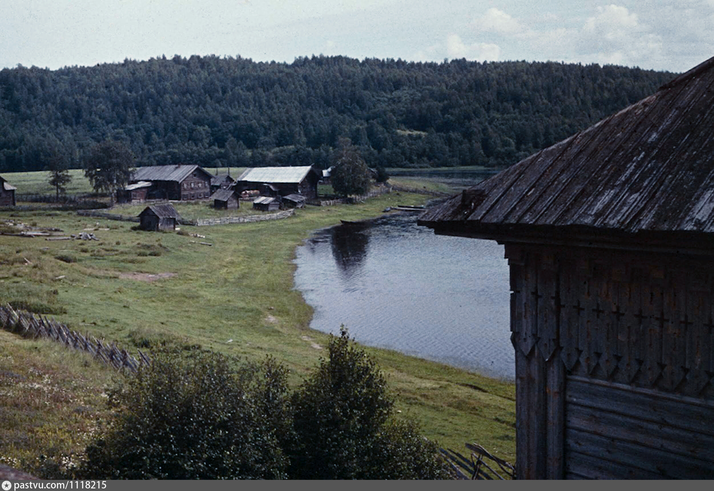 Сцены деревни. Деревни Каргополья. Фото Ильчино деревни в 1980 году. Деревня 1980 нововведения. Близ этой деревни была.