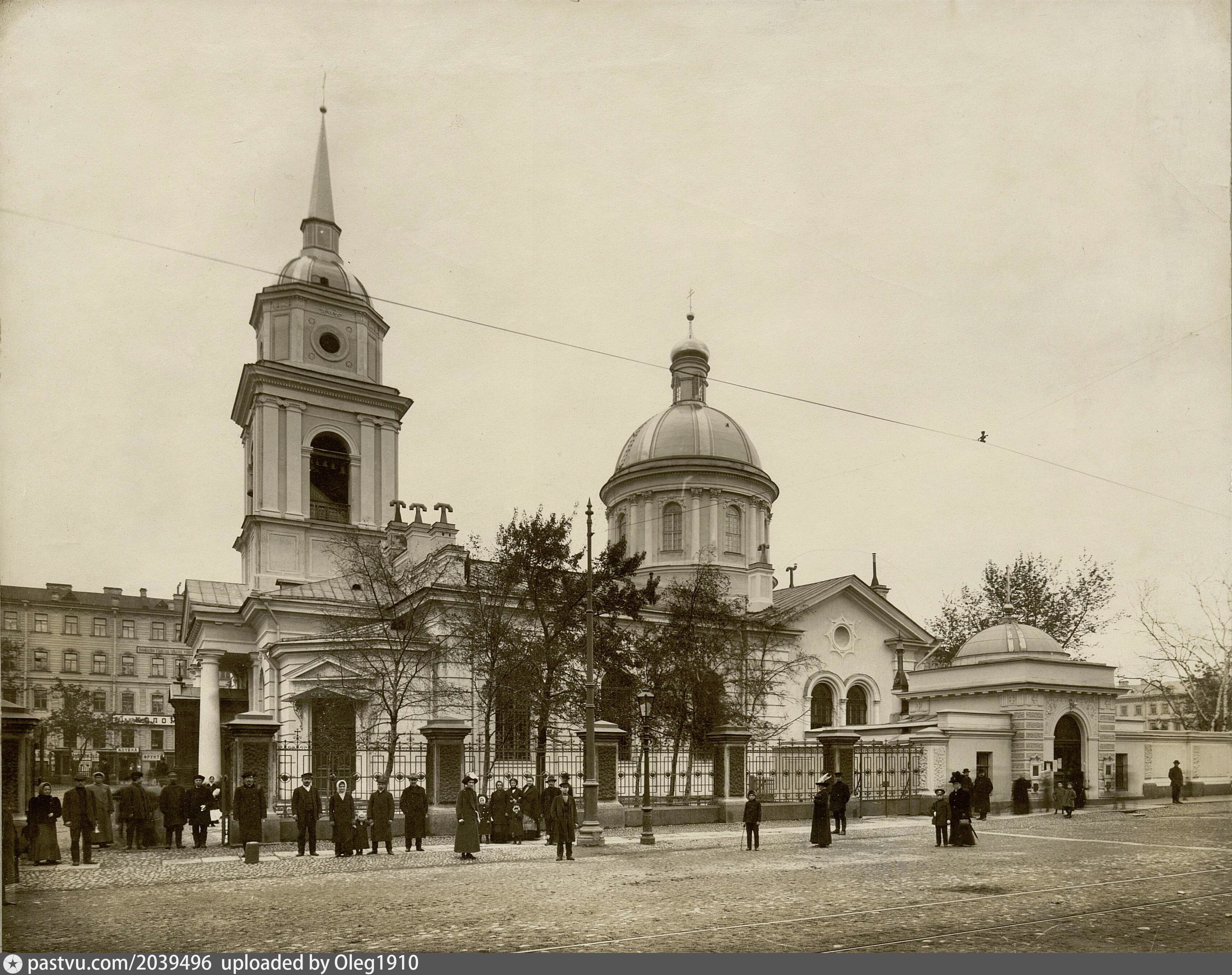 Церковь Покрова Пресвятой Богородицы Коломна. Церковь на площади Тургенева в СПБ.