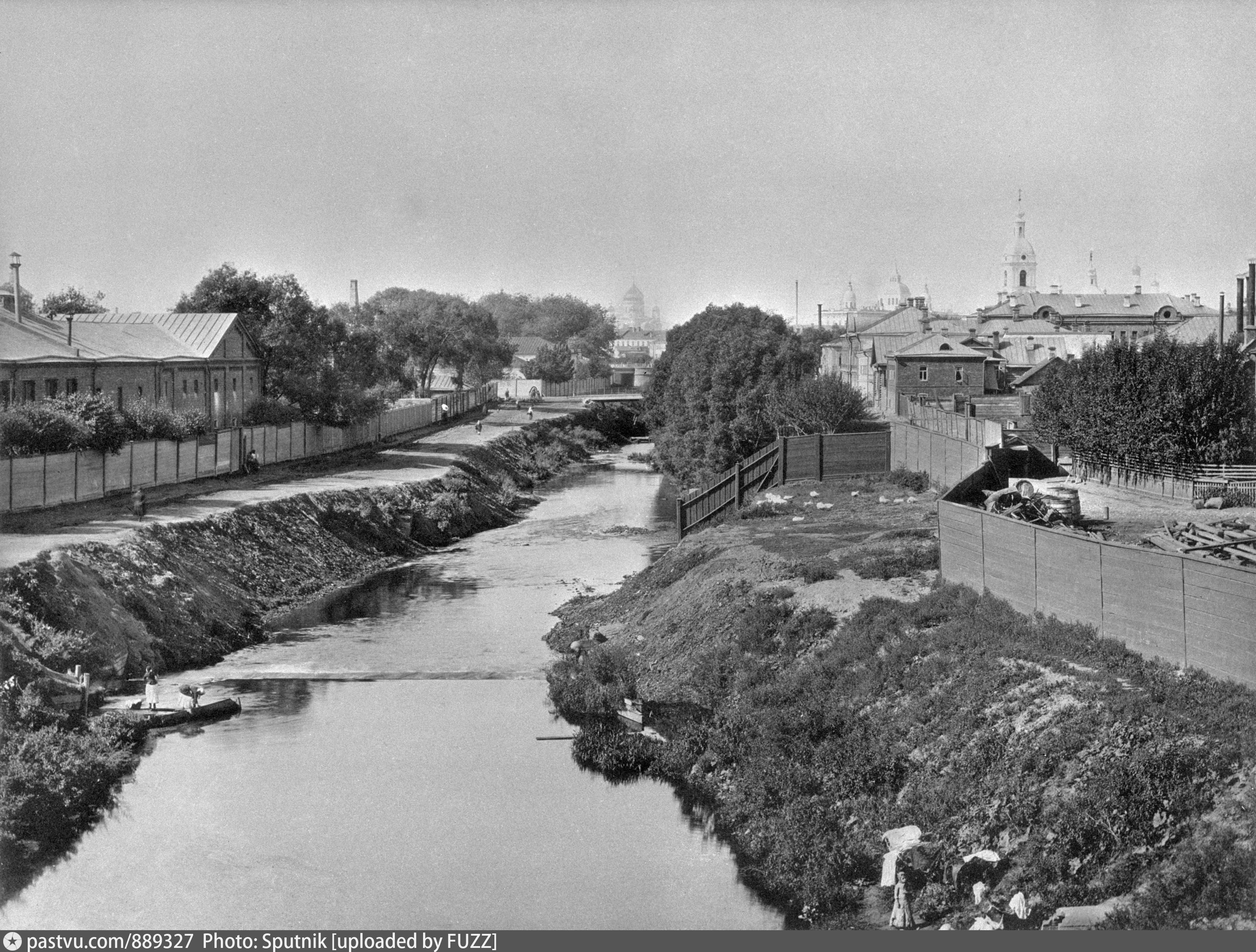 Старый устрой. Яуза 1900. Река Яуза в 40-50 годы. Яуза 18 век. Река Яуза в 60 годы.