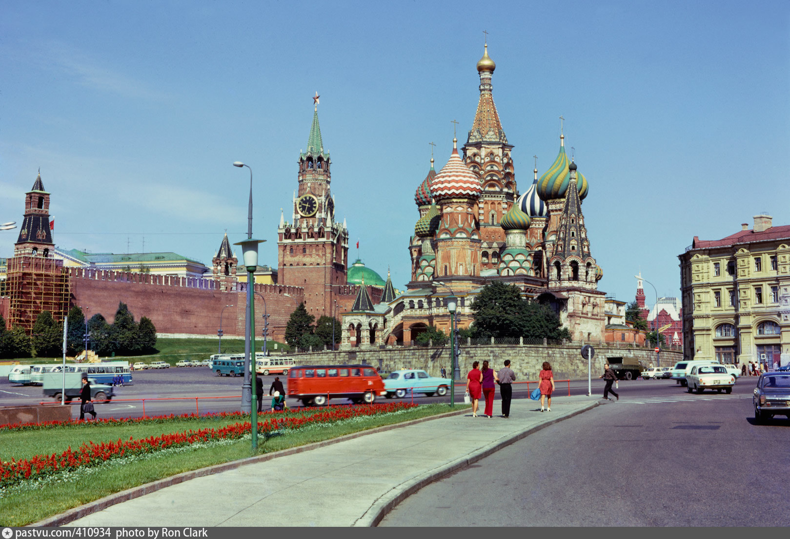 Москва 1974 г. Храм Василия Блаженного Васильевский спуск. Васильевский спуск СССР. Москва Васильевский спуск в СССР. Брежневская Москва.