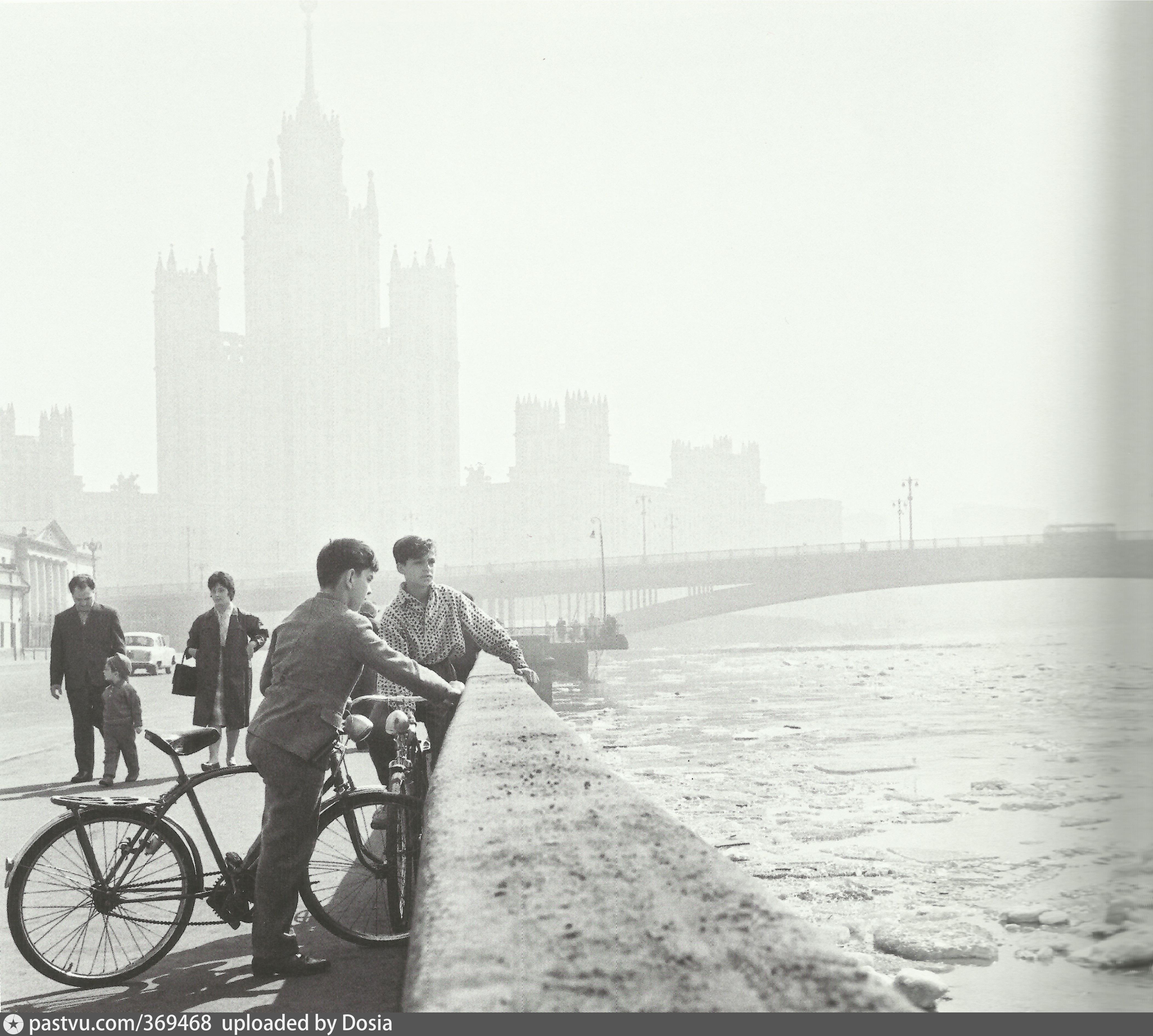 Советский через. Москва 1963 год. Москва Советский Союз москварика. Москва 50-ые. Ретро Москва.